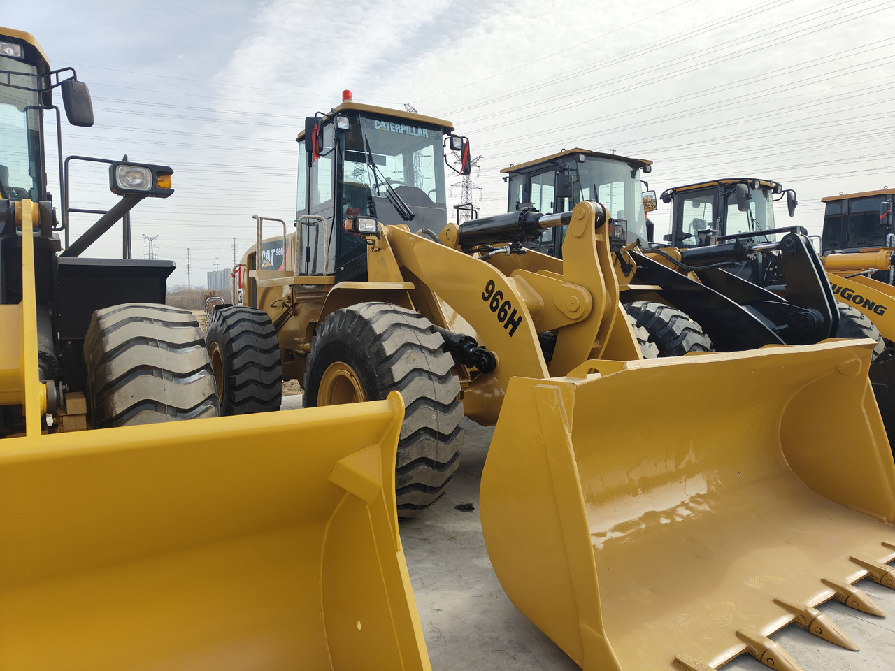 CATERPILLAR 966H - اللودر بعجل: صورة 4 CATERPILLAR 966H - اللودر بعجل: صورة 4