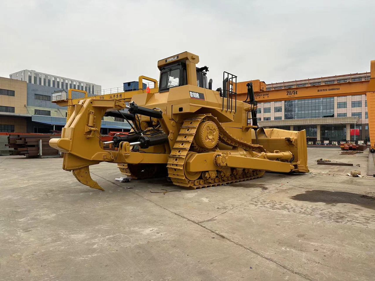 CATERPILLAR D10R - جرافة: صورة 2 CATERPILLAR D10R - جرافة: صورة 2