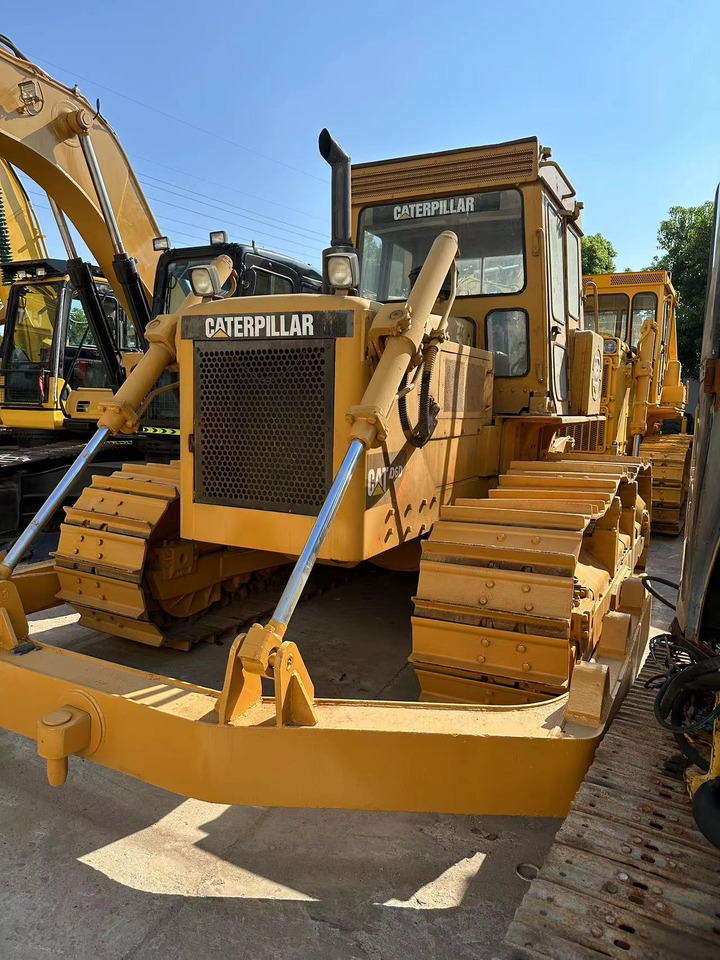 CATERPILLAR D6D - جرافة: صورة 1 CATERPILLAR D6D - جرافة: صورة 1