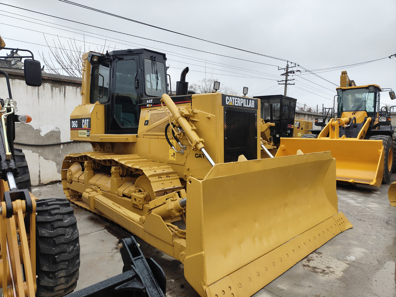 CATERPILLAR D6G - جرافة: صورة 1 CATERPILLAR D6G - جرافة: صورة 1
