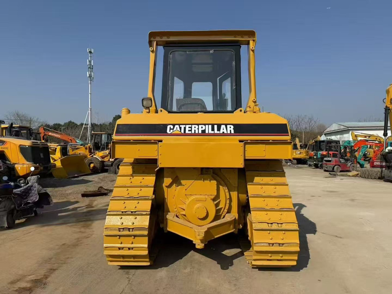 CATERPILLAR D6R - جرافة: صورة 4 CATERPILLAR D6R - جرافة: صورة 4
