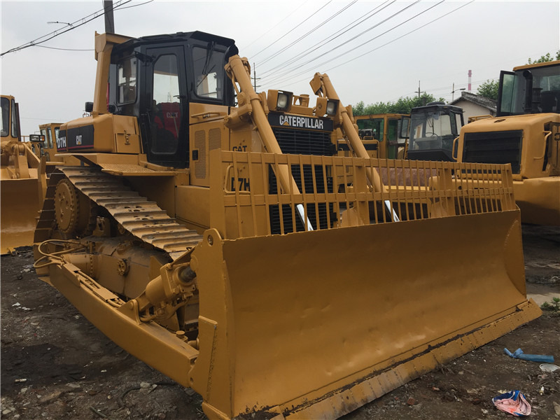 CATERPILLAR D7H - جرافة: صورة 2 CATERPILLAR D7H - جرافة: صورة 2