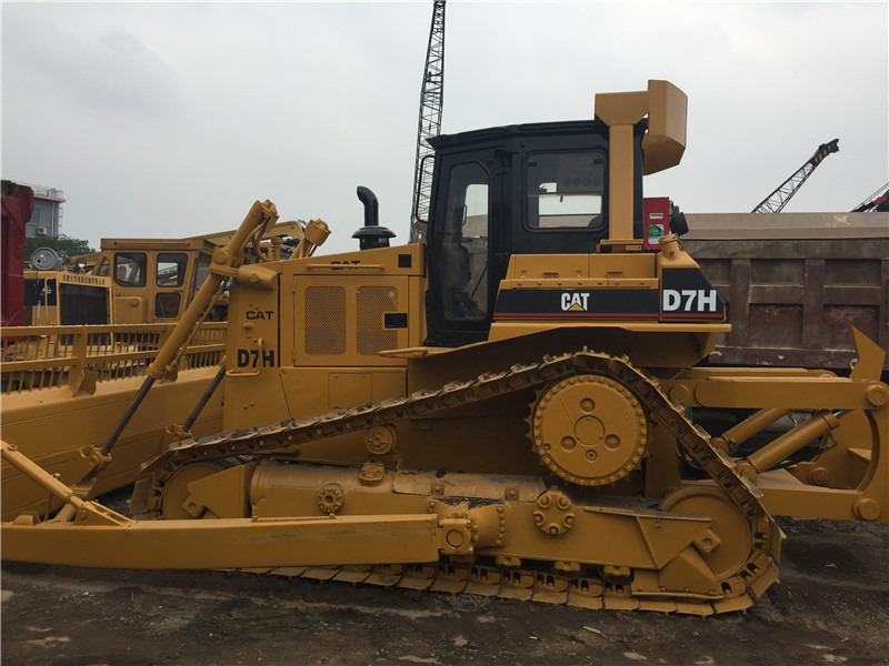 CATERPILLAR D7H - جرافة: صورة 3 CATERPILLAR D7H - جرافة: صورة 3