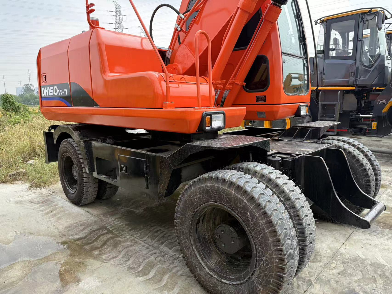 DOOSAN DH150W-7 - حفارة دولاب: صورة 4 DOOSAN DH150W-7 - حفارة دولاب: صورة 4