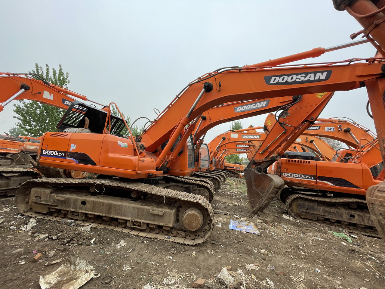 DOOSAN DH300LC-7 - حفار زحاف: صورة 3 DOOSAN DH300LC-7 - حفار زحاف: صورة 3