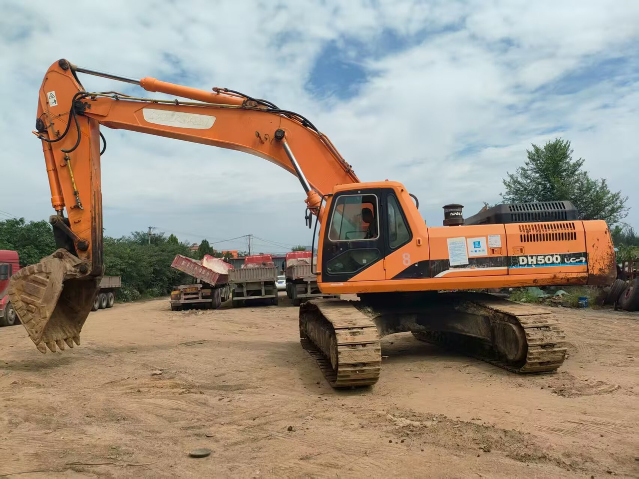 DOOSAN DH500LC-7 - حفار زحاف: صورة 4 DOOSAN DH500LC-7 - حفار زحاف: صورة 4
