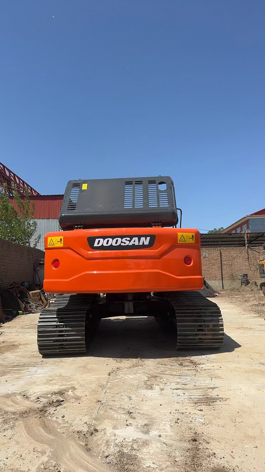 DOOSAN DX225LC-7 - حفار زحاف: صورة 2 DOOSAN DX225LC-7 - حفار زحاف: صورة 2