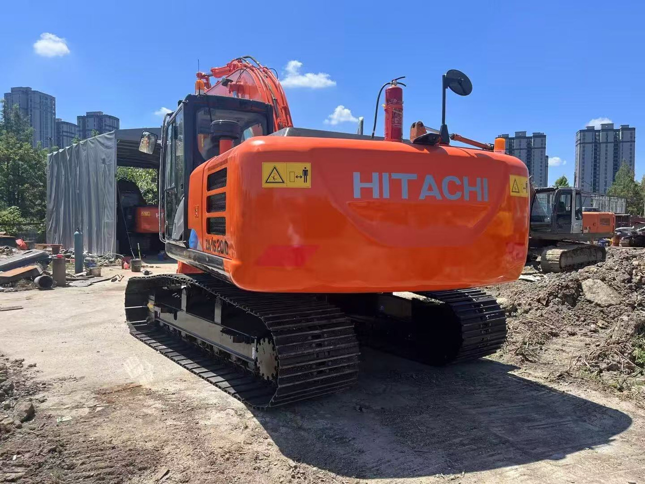HITACHI ZX200-5G - حفار زحاف: صورة 3 HITACHI ZX200-5G - حفار زحاف: صورة 3