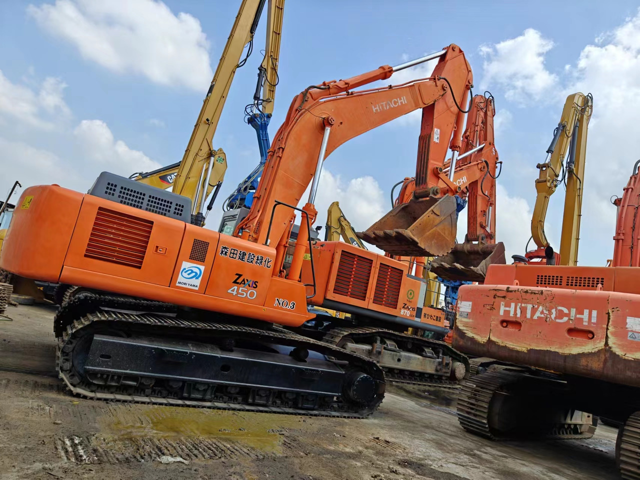 HITACHI ZX450 - حفار زحاف: صورة 1 HITACHI ZX450 - حفار زحاف: صورة 1