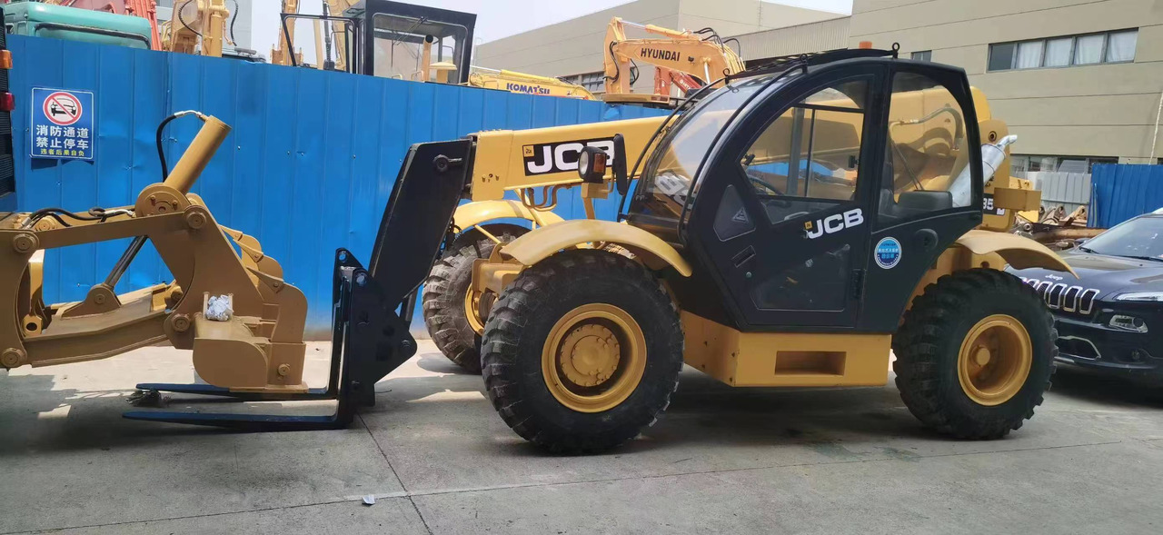 JCB 535 - رافعة تلسكوبية: صورة 1 JCB 535 - رافعة تلسكوبية: صورة 1
