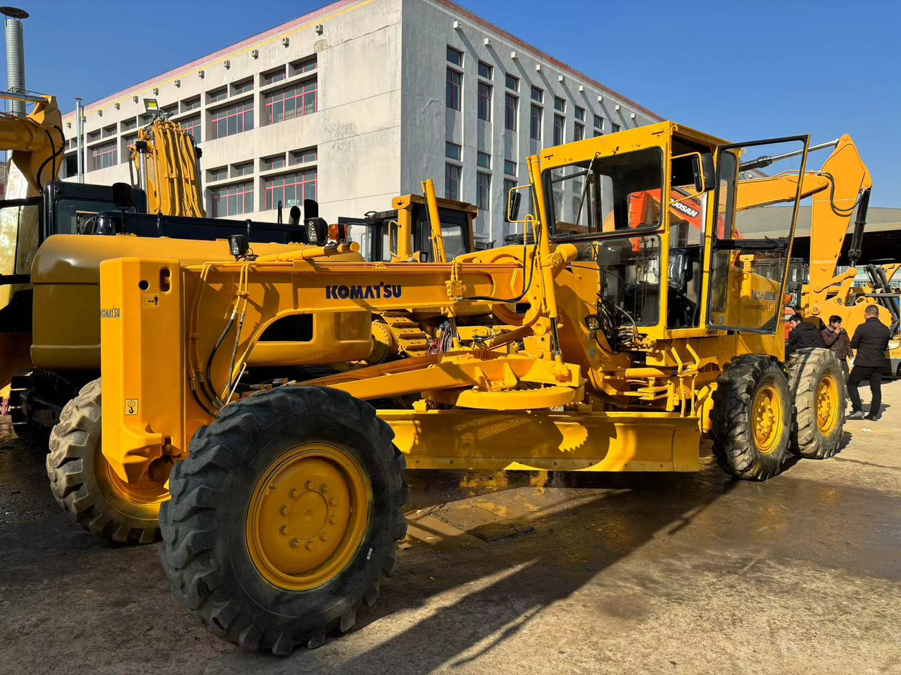 KOMATSU GD511 - ممهدة: صورة 2 KOMATSU GD511 - ممهدة: صورة 2