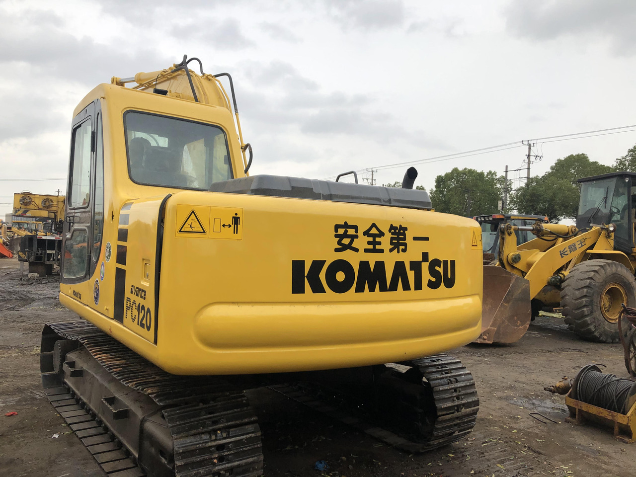 KOMATSU PC120-6 - حفار زحاف: صورة 2 KOMATSU PC120-6 - حفار زحاف: صورة 2