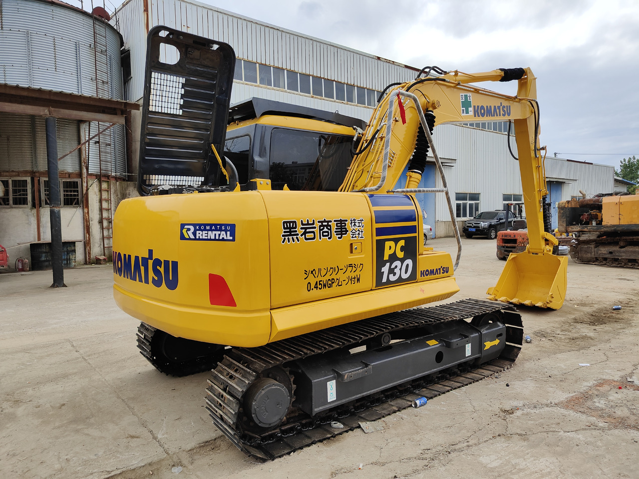 KOMATSU PC130-7 - حفار زحاف: صورة 2 KOMATSU PC130-7 - حفار زحاف: صورة 2