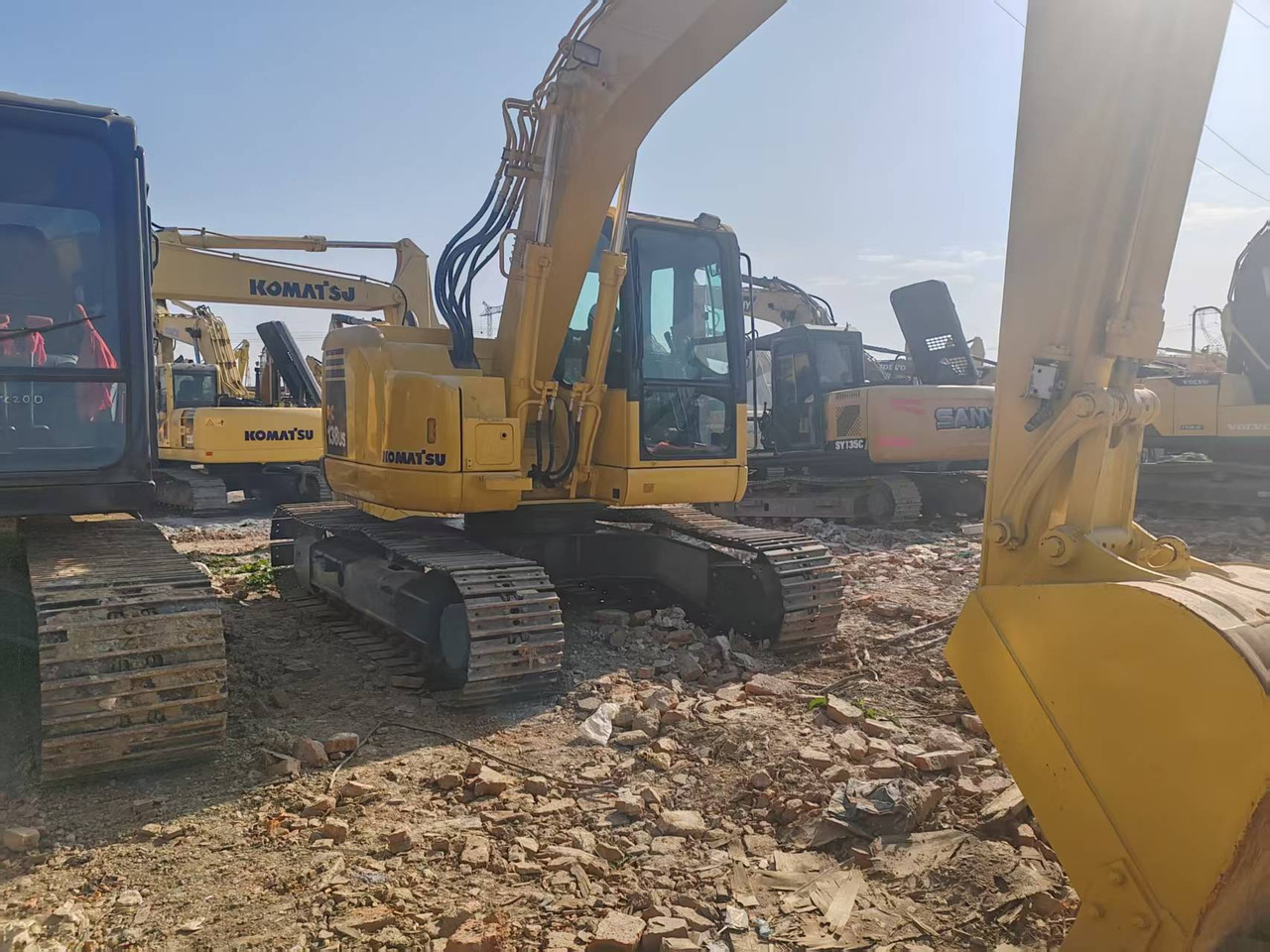 KOMATSU PC138US-8 - حفار زحاف: صورة 2 KOMATSU PC138US-8 - حفار زحاف: صورة 2