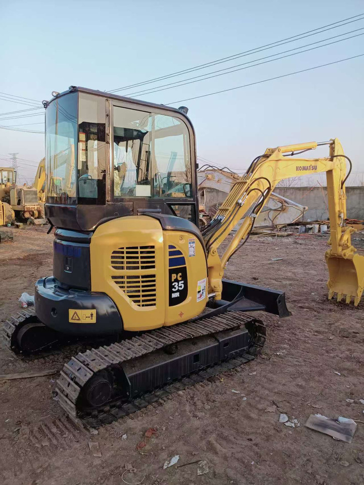 KOMATSU PC35 - حفارة مُصَّغرة: صورة 2 KOMATSU PC35 - حفارة مُصَّغرة: صورة 2