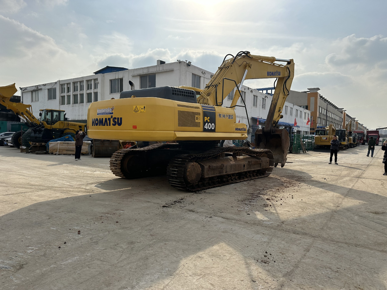 KOMATSU PC400-7 - حفار زحاف: صورة 4 KOMATSU PC400-7 - حفار زحاف: صورة 4