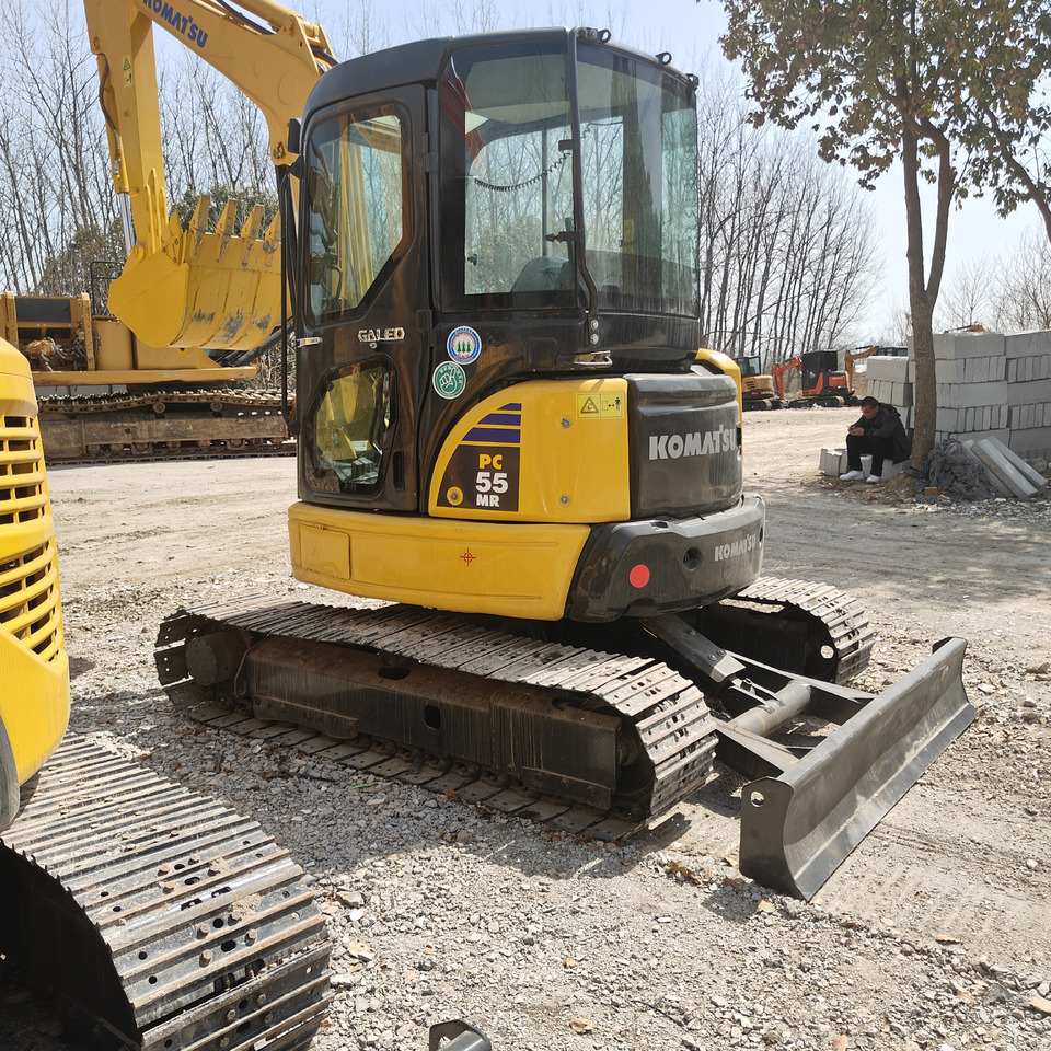 KOMATSU PC55MR - حفار زحاف: صورة 2 KOMATSU PC55MR - حفار زحاف: صورة 2