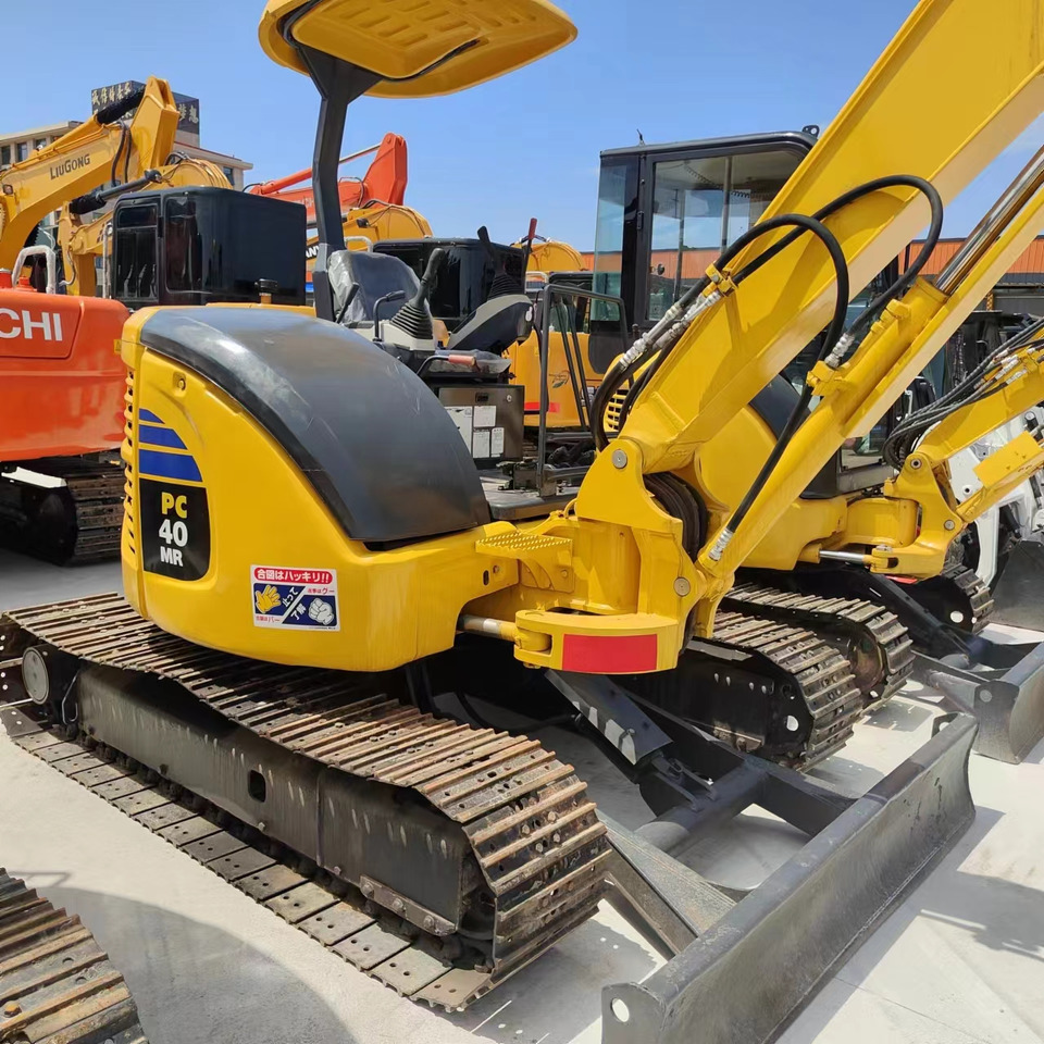 KOMATSU PC55MR - حفار زحاف: صورة 2 KOMATSU PC55MR - حفار زحاف: صورة 2