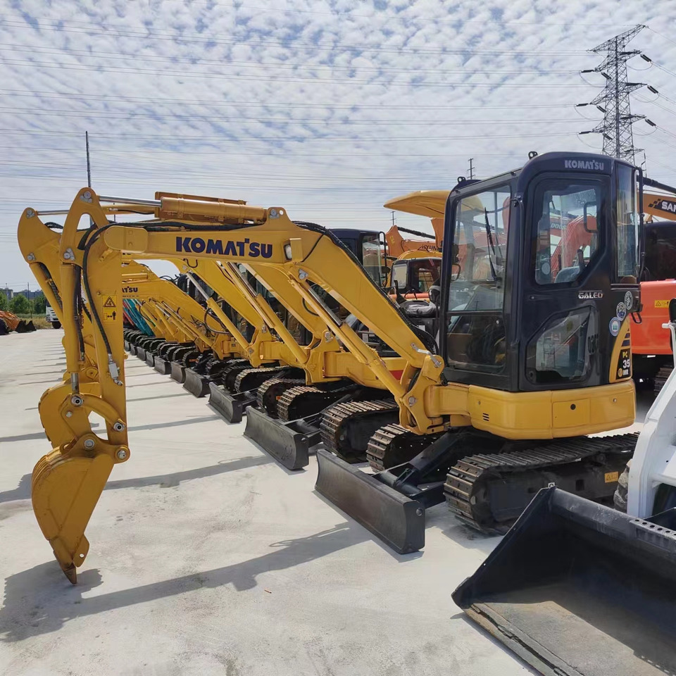 KOMATSU PC55MR - حفار زحاف: صورة 5 KOMATSU PC55MR - حفار زحاف: صورة 5