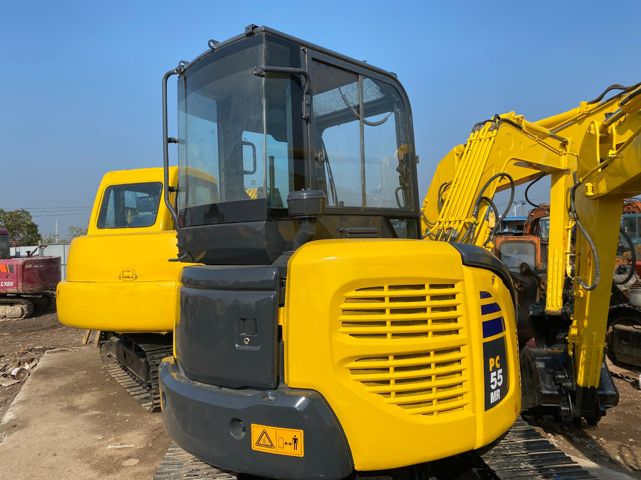 KOMATSU PC55MR - حفار زحاف: صورة 4 KOMATSU PC55MR - حفار زحاف: صورة 4