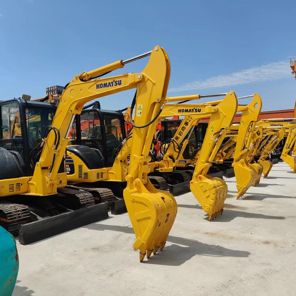 KOMATSU PC55MR - حفار زحاف: صورة 1 KOMATSU PC55MR - حفار زحاف: صورة 1