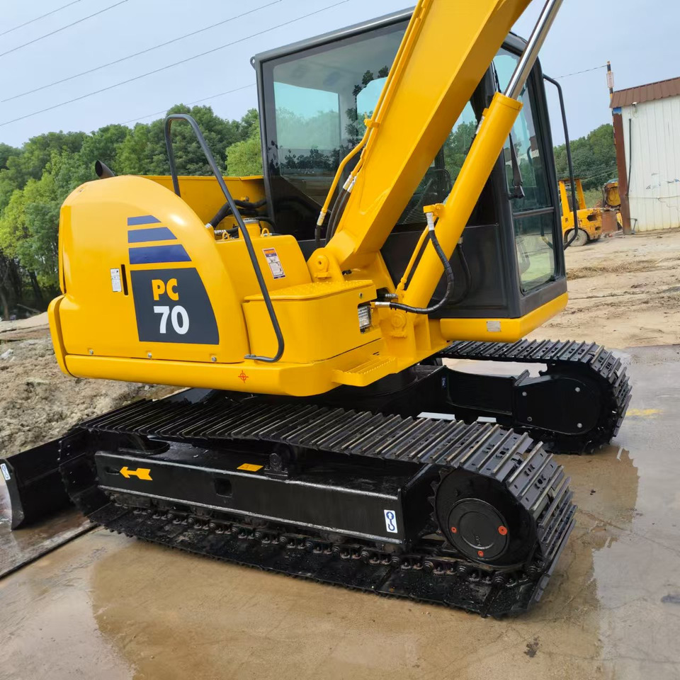 KOMATSU PC70-8 - حفار زحاف: صورة 2 KOMATSU PC70-8 - حفار زحاف: صورة 2