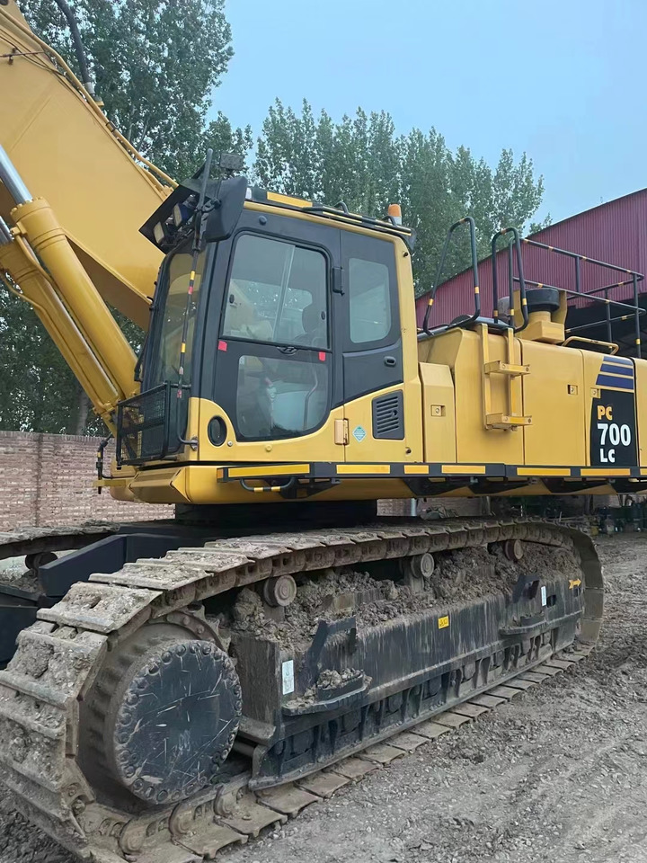 KOMATSU PC700 - حفار زحاف: صورة 2 KOMATSU PC700 - حفار زحاف: صورة 2