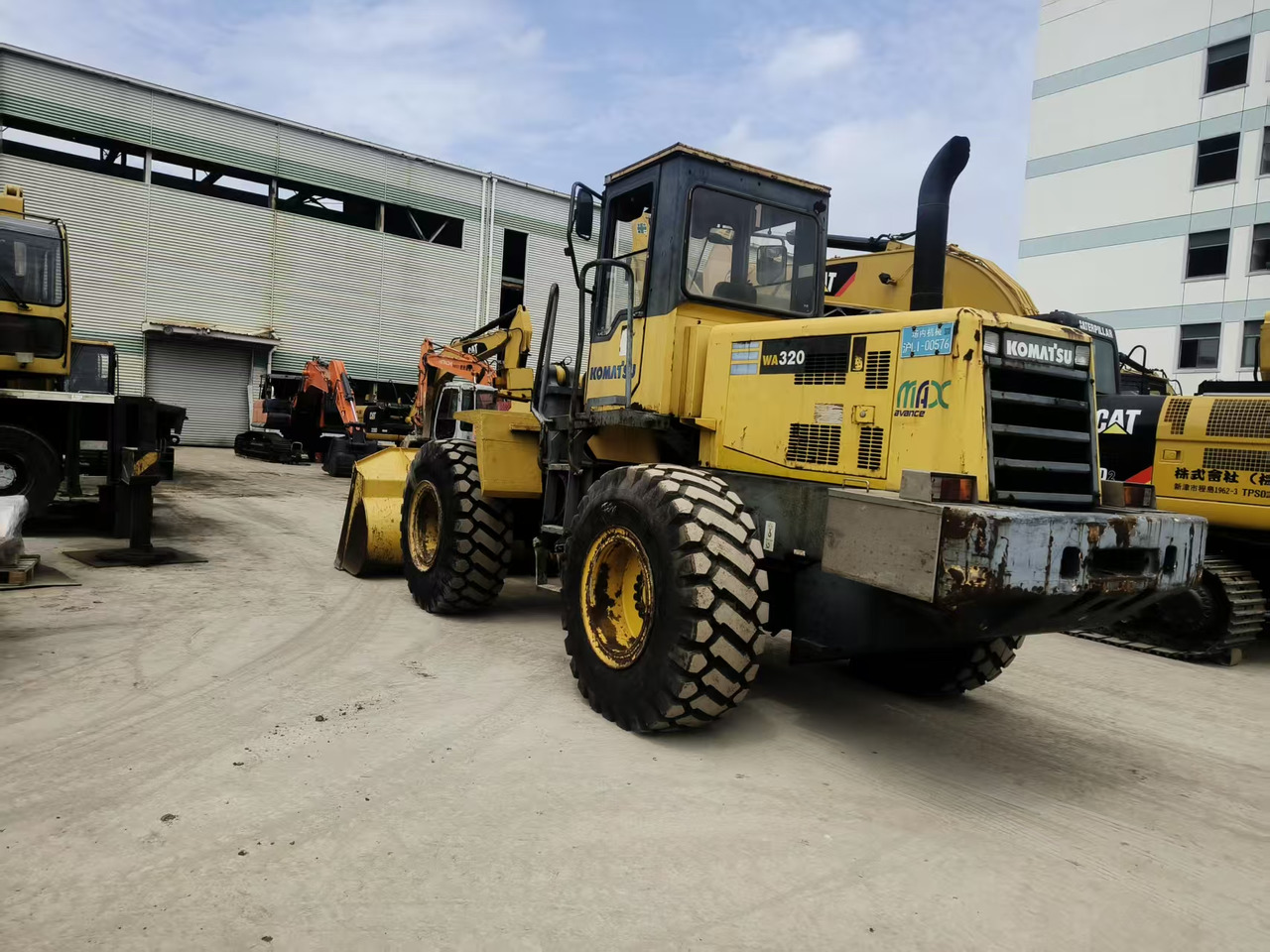 KOMATSU WA320-3 - اللودر بعجل: صورة 4 KOMATSU WA320-3 - اللودر بعجل: صورة 4