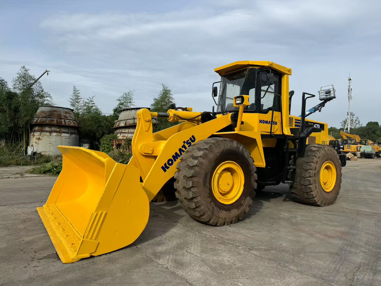 KOMATSU WA470-3 - اللودر بعجل: صورة 2 KOMATSU WA470-3 - اللودر بعجل: صورة 2
