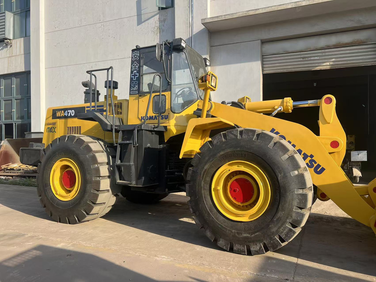 KOMATSU WA470-3 - اللودر بعجل: صورة 4 KOMATSU WA470-3 - اللودر بعجل: صورة 4