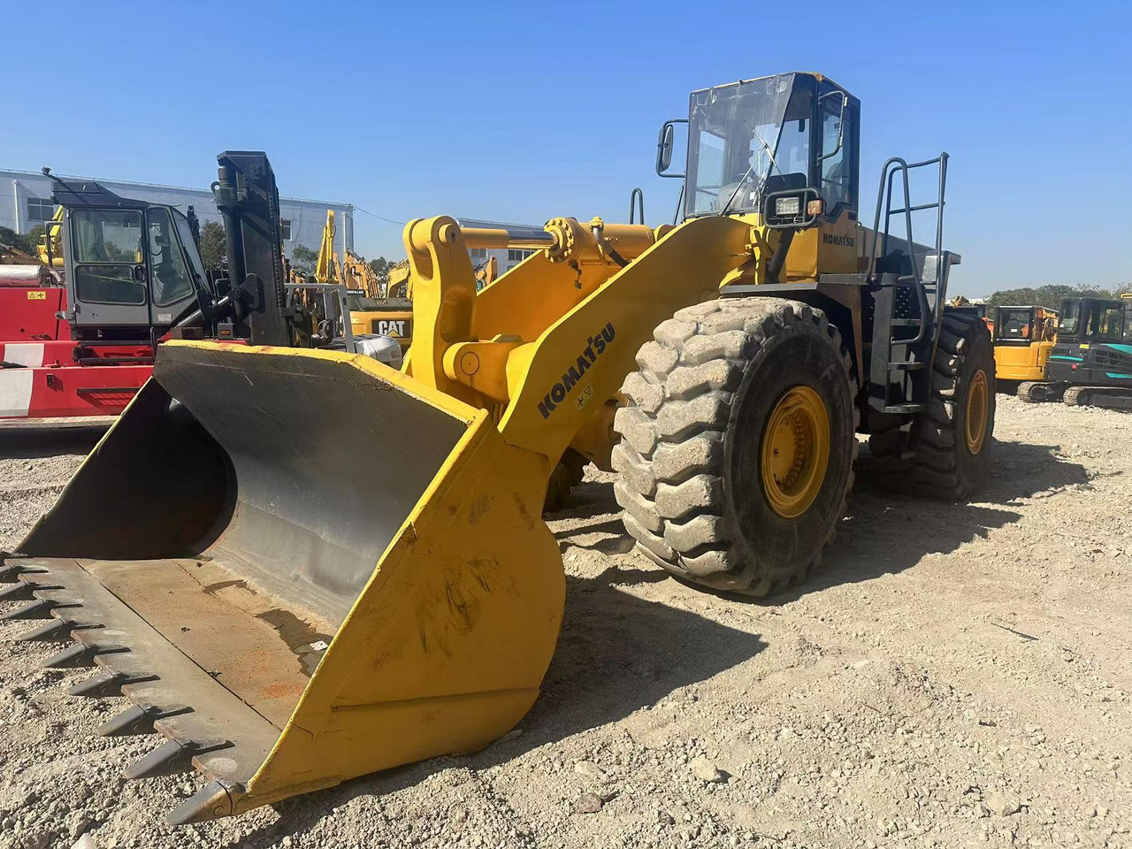 KOMATSU WA500-3 - اللودر بعجل: صورة 4 KOMATSU WA500-3 - اللودر بعجل: صورة 4