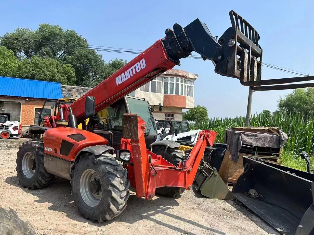 MANITOU MT1740SLT - رافعة تلسكوبية: صورة 1 MANITOU MT1740SLT - رافعة تلسكوبية: صورة 1