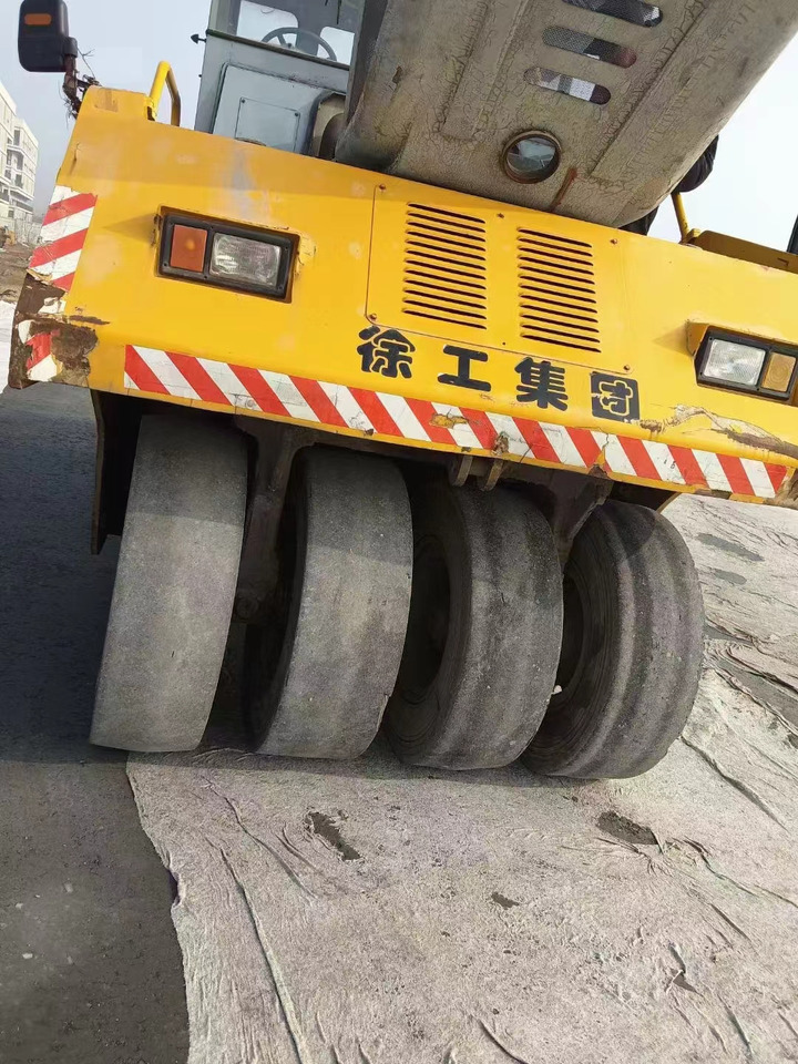 XCMG XP302 - مدحلة اسفلت: صورة 3 XCMG XP302 - مدحلة اسفلت: صورة 3