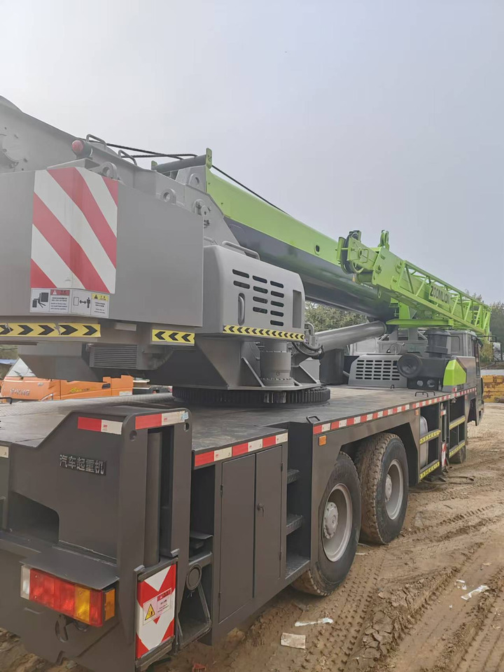 ZOOMLION ZTC350H - موبايل كرين: صورة 3 ZOOMLION ZTC350H - موبايل كرين: صورة 3