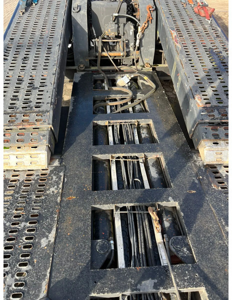 Louault auto/trucktransporter - نصف مقطورة نقل السيارات: صورة 5 Louault auto/trucktransporter - نصف مقطورة نقل السيارات: صورة 5