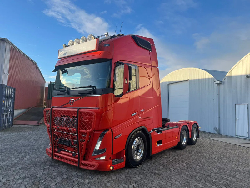 Volvo FH 16.750 FH 16 6x4 - وحدة جر: صورة 2 Volvo FH 16.750 FH 16 6x4 - وحدة جر: صورة 2