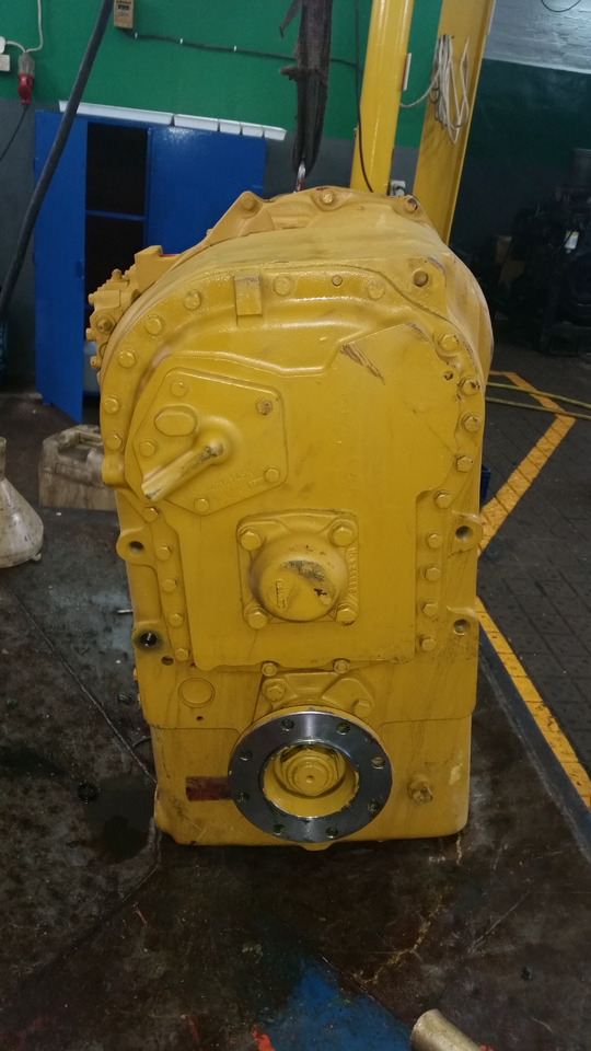 Skrzynia biegów Clark R28000 do Clark R24000, R28000, R32000, R34000, R36000 - صندوق التروس - آلات البناء: صورة 2 Skrzynia biegów Clark R28000 do Clark R24000, R28000, R32000, R34000, R36000 - صندوق التروس - آلات البناء: صورة 2