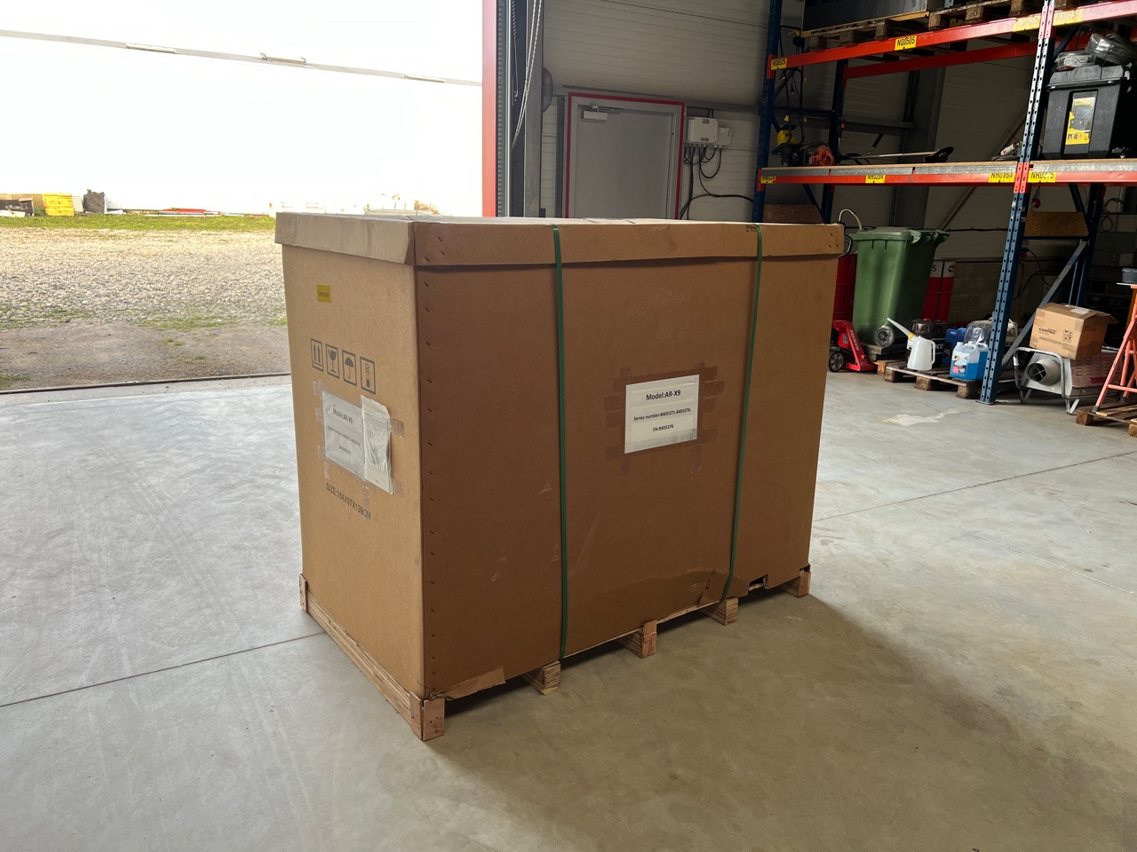 HIPPO AR-X9 - سياره كنس شوارع: صورة 3 HIPPO AR-X9 - سياره كنس شوارع: صورة 3