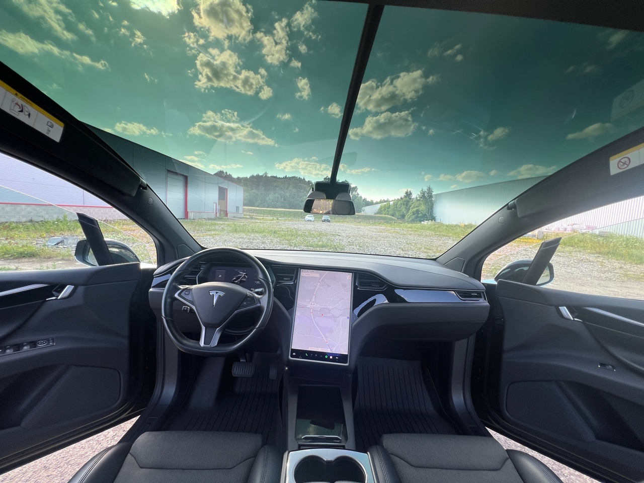 TESLA Model X 75D Autopilot SOH 93% 5 Places - سيارة دفع رباعي: صورة 2 TESLA Model X 75D Autopilot SOH 93% 5 Places - سيارة دفع رباعي: صورة 2