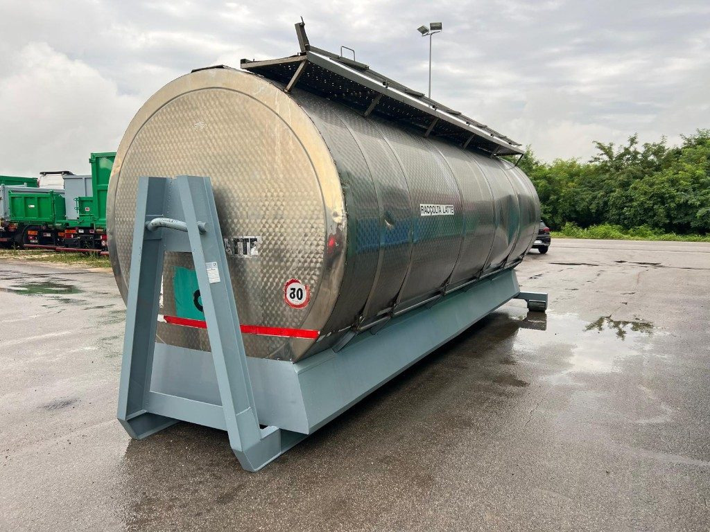 CISTERNA USATA SCARRABILE IN ACCIAIO - حاوية هوك لفت: صورة 3 CISTERNA USATA SCARRABILE IN ACCIAIO - حاوية هوك لفت: صورة 3