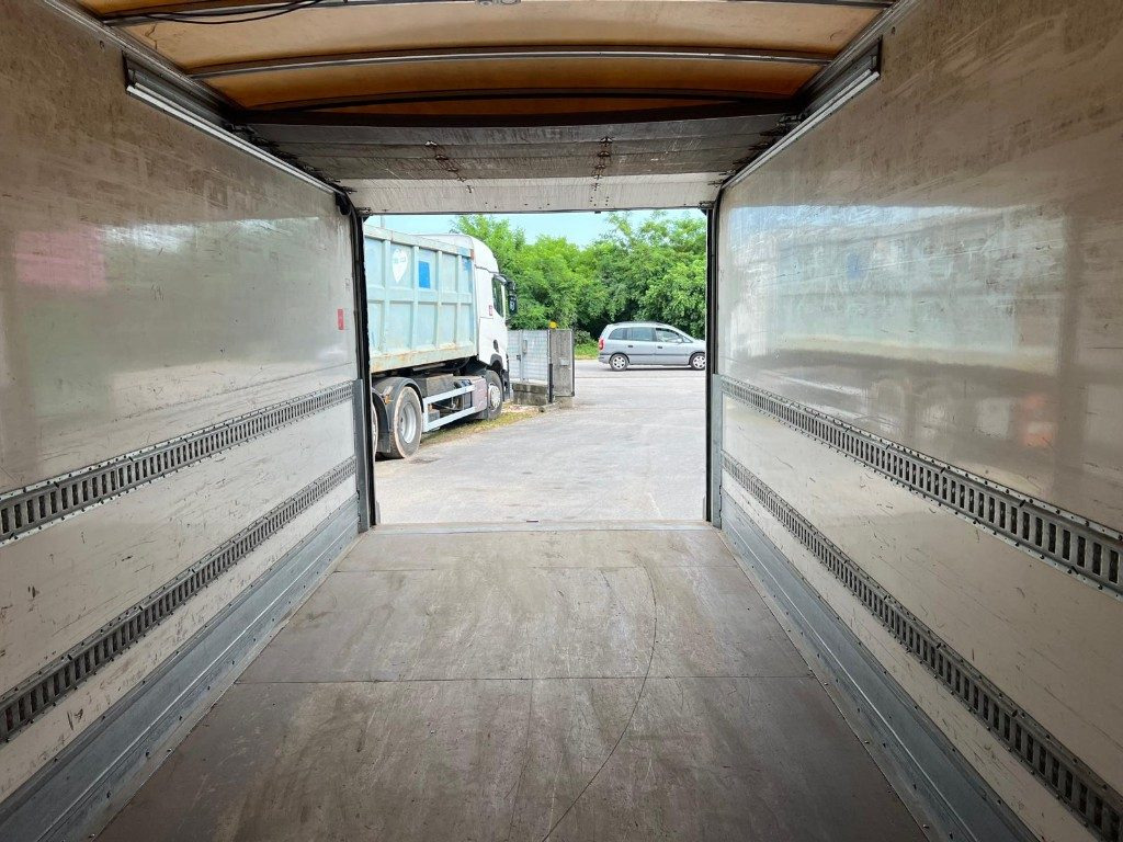 CONTAINER SCARRABILE USATO CHIUSO - حاوية هوك لفت: صورة 5 CONTAINER SCARRABILE USATO CHIUSO - حاوية هوك لفت: صورة 5