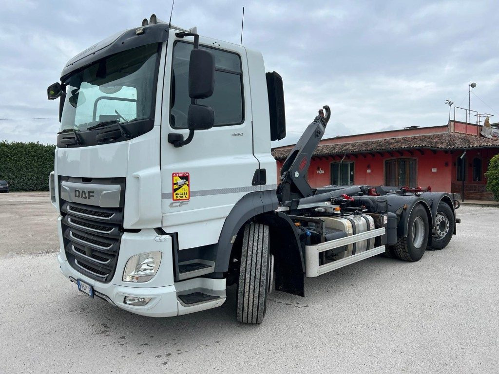 DAF CF480 SCARRABILE - شاحنة ذات خطاف: صورة 1 DAF CF480 SCARRABILE - شاحنة ذات خطاف: صورة 1