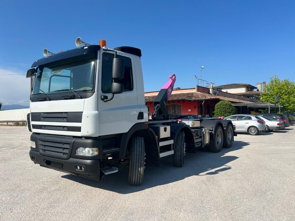 DAF CF85 SCARRABILE - شاحنة ذات خطاف: صورة 1 DAF CF85 SCARRABILE - شاحنة ذات خطاف: صورة 1