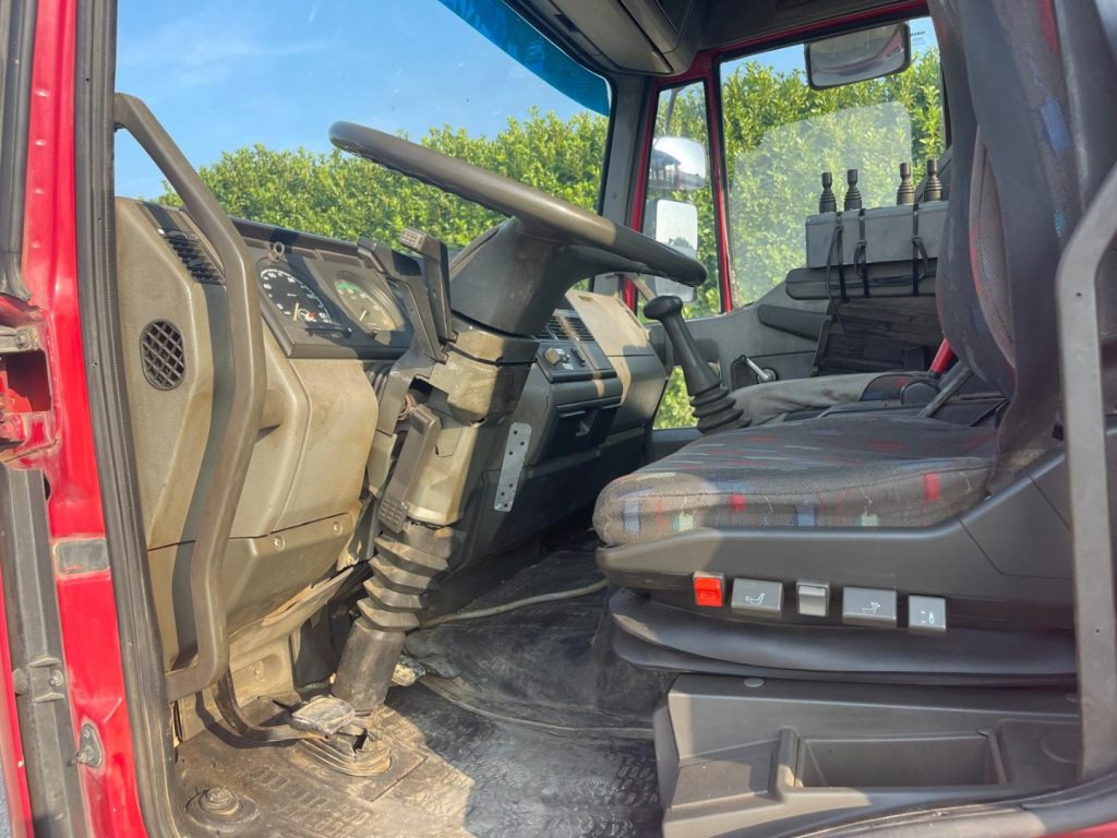 FIAT IVECO EUROCARGO 150E23 - شاحنة ذات خطاف: صورة 3 FIAT IVECO EUROCARGO 150E23 - شاحنة ذات خطاف: صورة 3