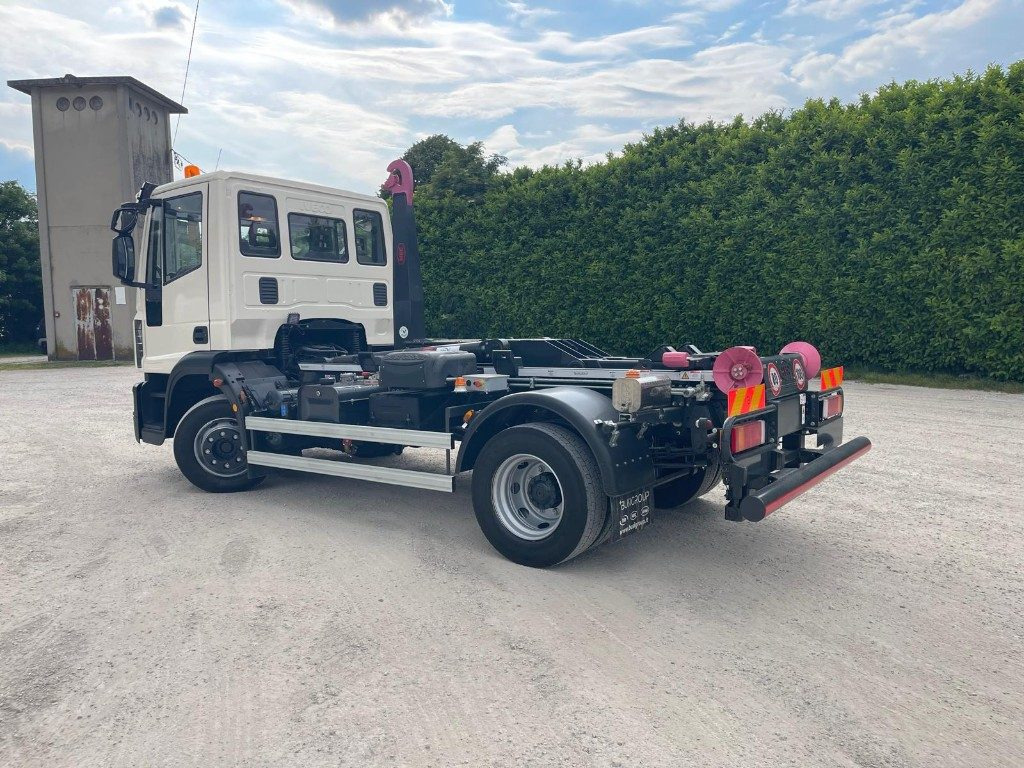 IVECO EUROCARGO 120E22 SCARRABILE - شاحنة ذات خطاف: صورة 3 IVECO EUROCARGO 120E22 SCARRABILE - شاحنة ذات خطاف: صورة 3