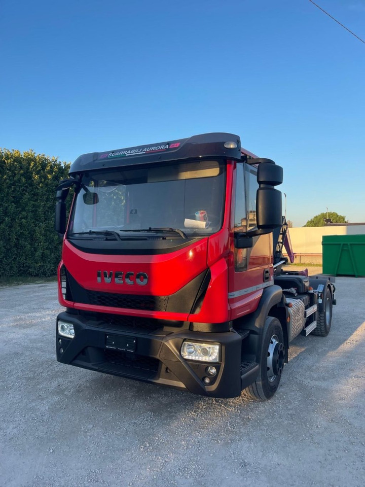 IVECO EUROCARGO 160E32 CON SCARRABILE NUOVO - شاحنة ذات خطاف: صورة 4 IVECO EUROCARGO 160E32 CON SCARRABILE NUOVO - شاحنة ذات خطاف: صورة 4