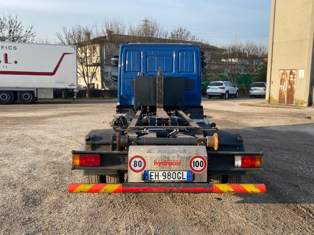 IVECO EUROCARGO 75E18 SCARRABILE - شاحنة ذات خطاف: صورة 5 IVECO EUROCARGO 75E18 SCARRABILE - شاحنة ذات خطاف: صورة 5