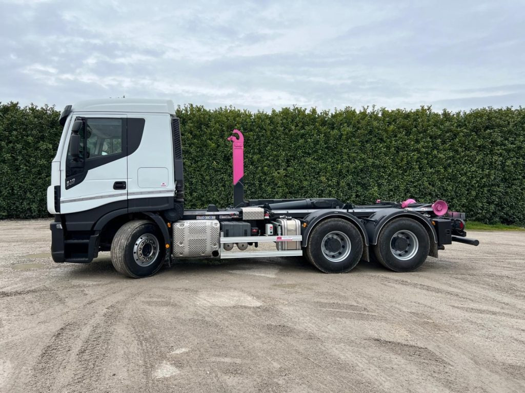 IVECO STRALIS X-WAY 510 TRAKKER SCARRABILE - شاحنة ذات خطاف: صورة 2 IVECO STRALIS X-WAY 510 TRAKKER SCARRABILE - شاحنة ذات خطاف: صورة 2