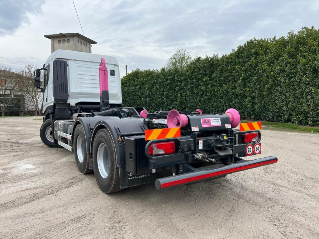 IVECO STRALIS X-WAY 510 TRAKKER SCARRABILE - شاحنة ذات خطاف: صورة 4 IVECO STRALIS X-WAY 510 TRAKKER SCARRABILE - شاحنة ذات خطاف: صورة 4