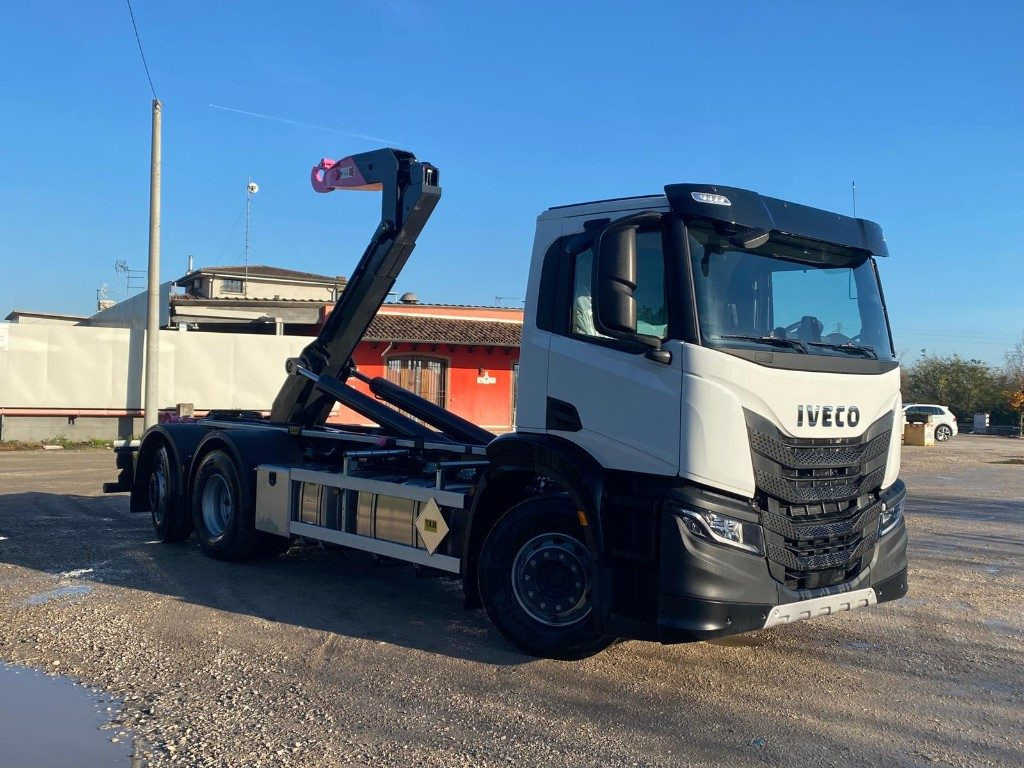 IVECO X-WAY AD280X48 NUOVO SCARRABILE PASSO 4500 IVECO X-WAY AD280X48 NUOVO SCARRABILE PASSO 4500: صورة 7
